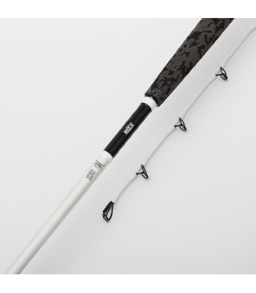 CAÑA MADCAT WHITE FAR OUT MULTIPLIER 3.00MT 200-400GR