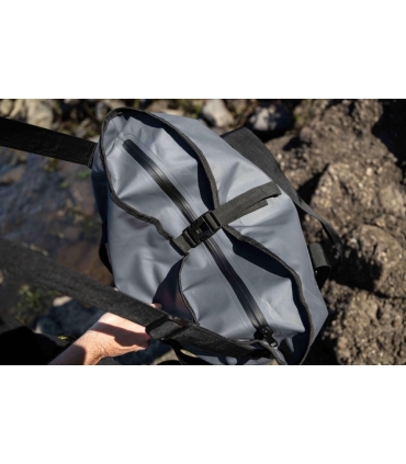 BLACK CAT CAT SEAL 50LT WP SLING BAG